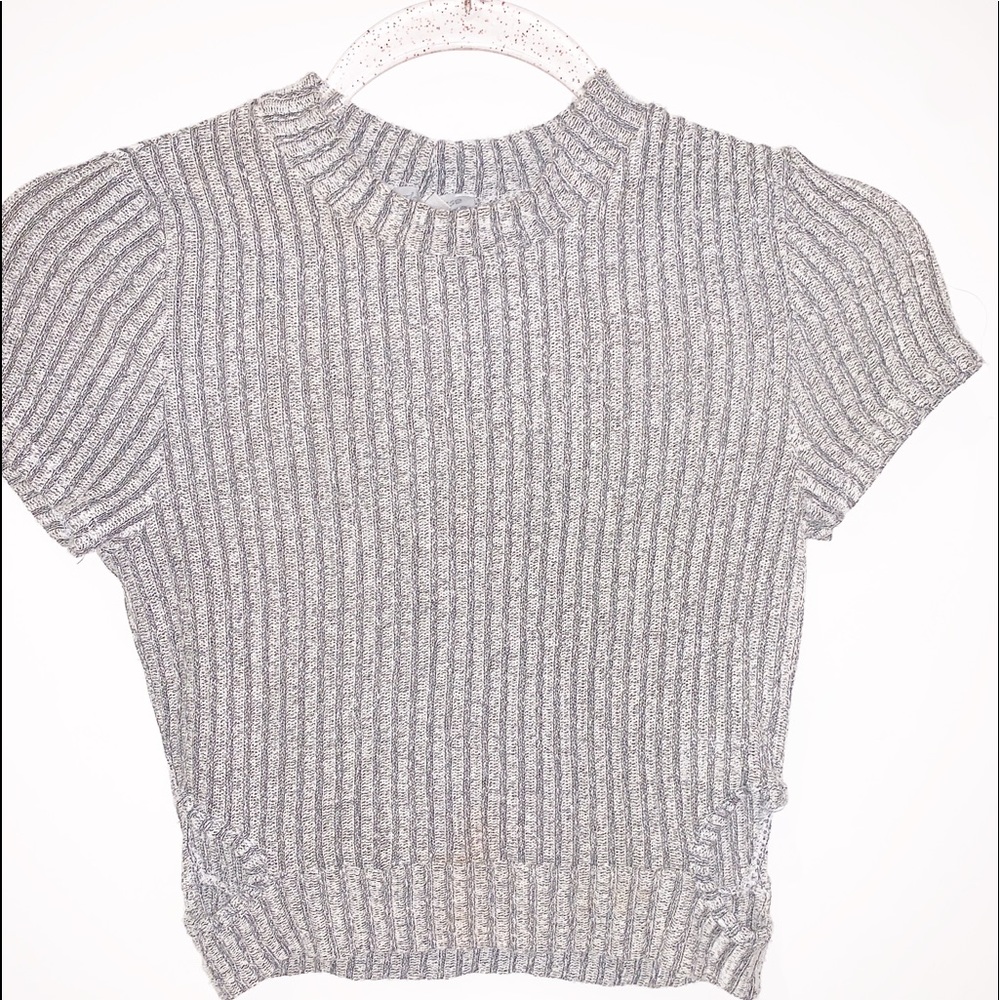 Crop sweater